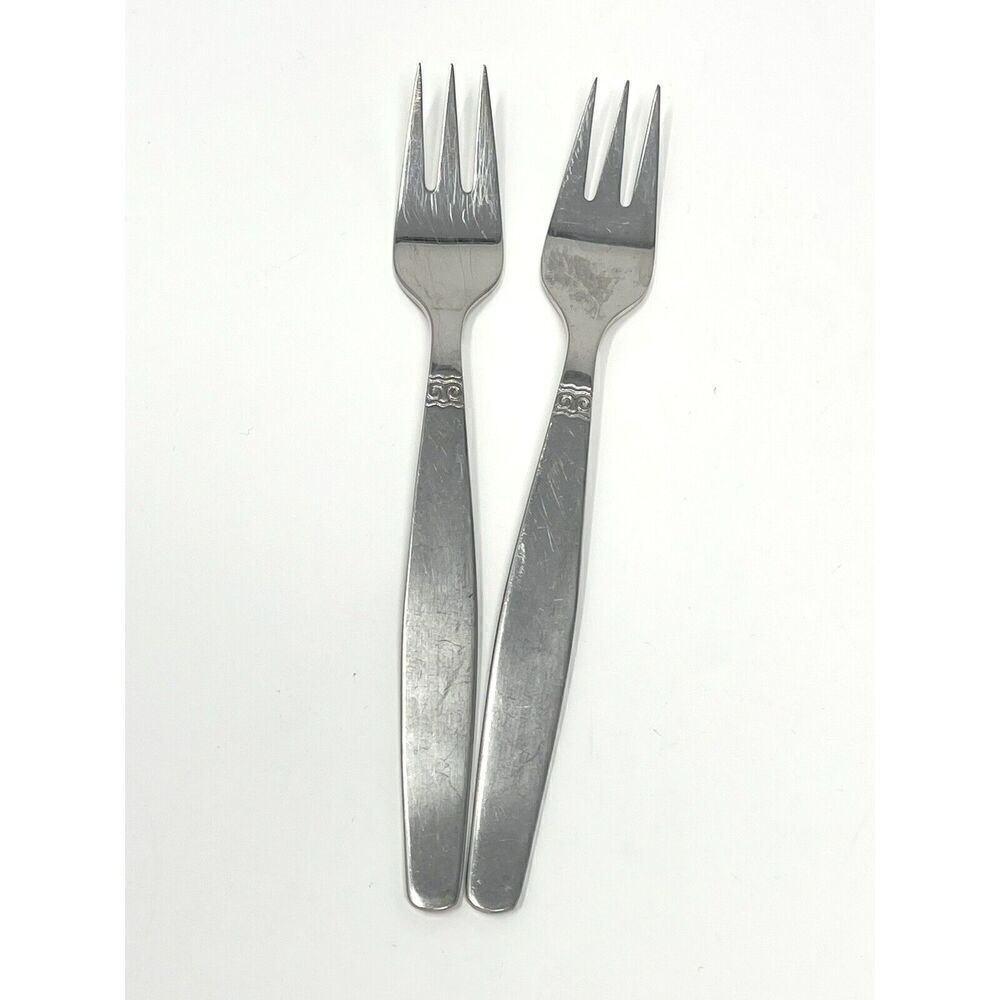 Nils Johan Sweden Sessan Pastry Dessert Salad 3 Tine Forks NIJ1 6.5” Set Of 2